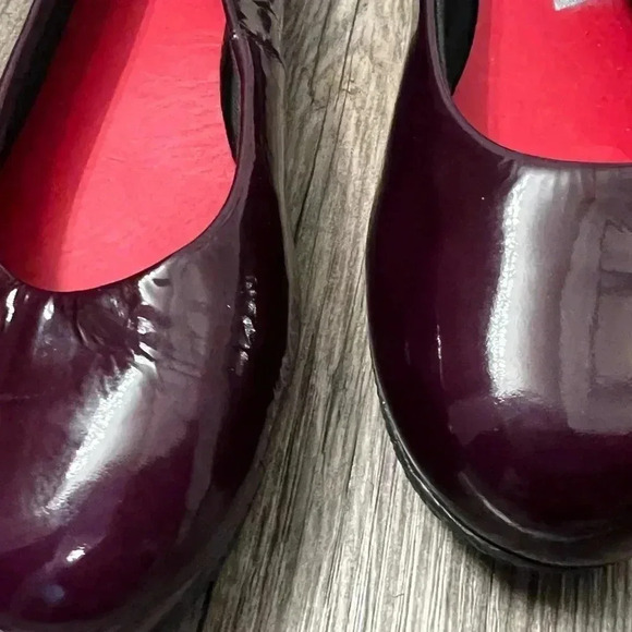 - KOKUA BARCELONA  BALLARINA FLATS PATTON LEATHER PURPLE EGGPLANT SIZE 8 39 - Picture 8 of 9